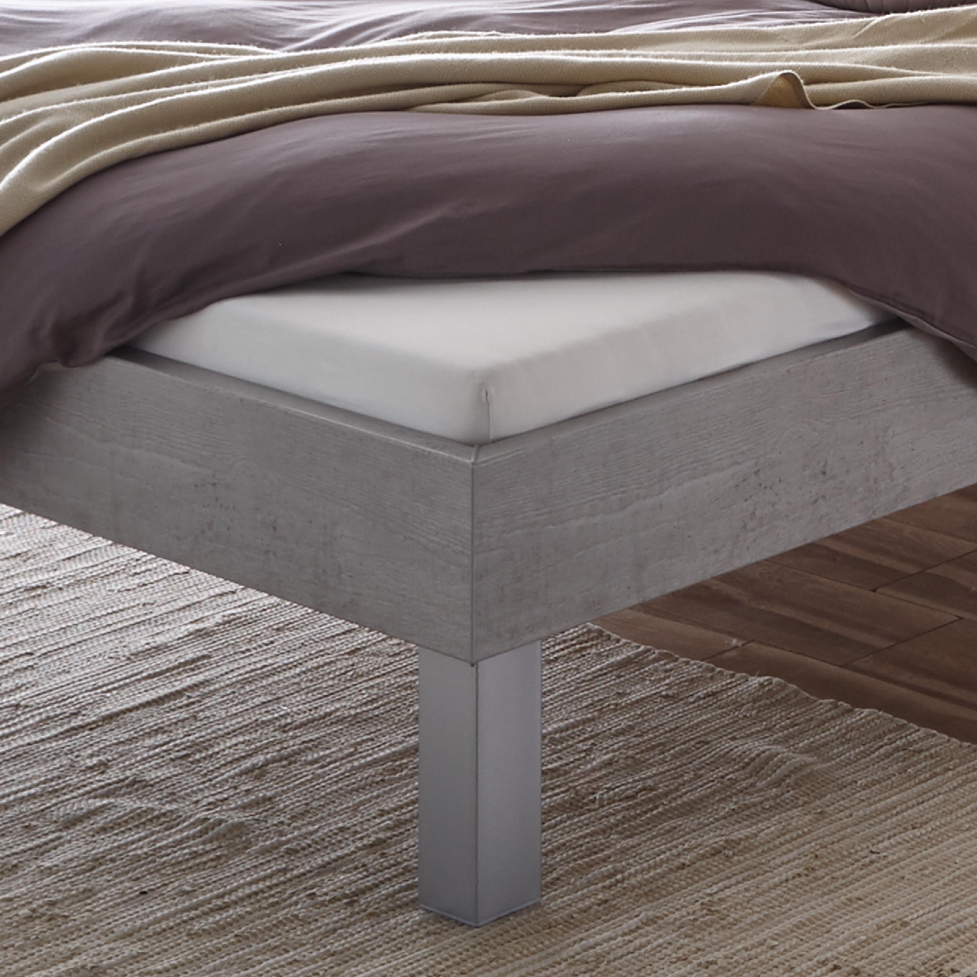 Hasena Top-Line - Bett in modernem Design, Farbe Beton, Kopfteil Advance 18 mit Dekokissen